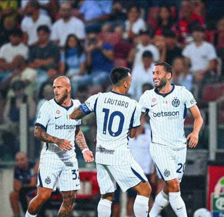 Hasil Cagliari vs Inter Milan: Tim Tamu Unggul Tipis via Gol Calhanoglu
