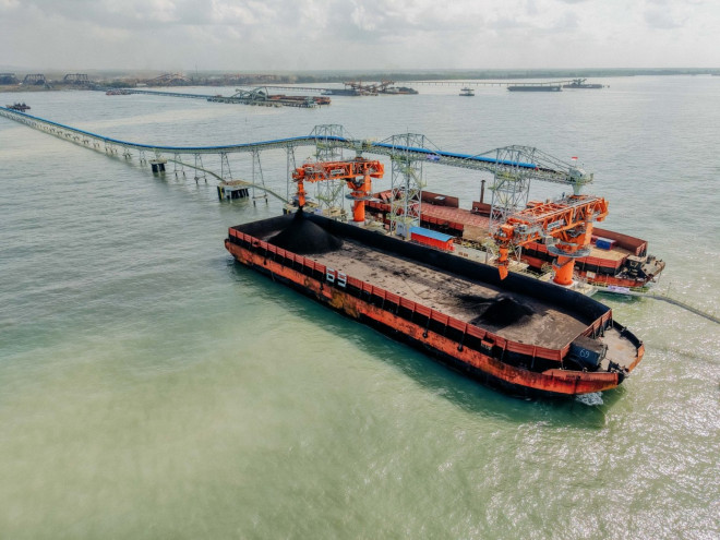  Loading perdana Coal Handling System (CHS) Line 3. Foto: Istimewa