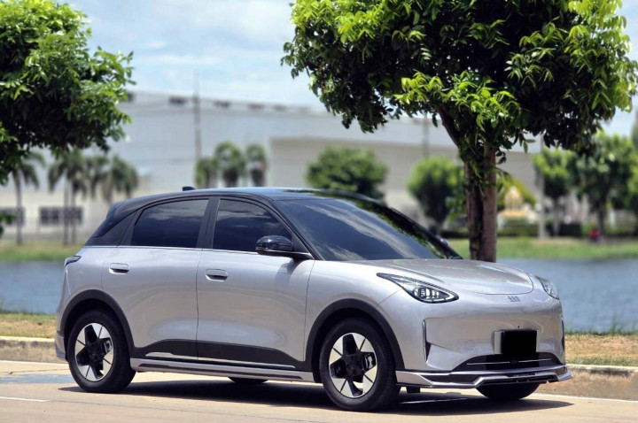 Geely EX2 Bisa Tampil Lebih Agresif dengan Bodykit Rider dari Thailand