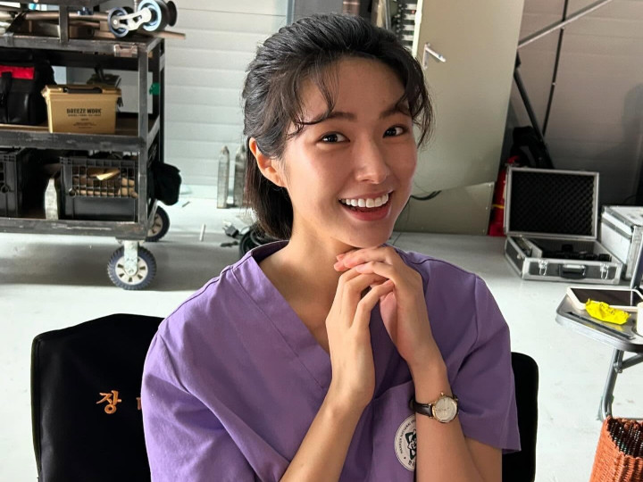 Ha Young Mundur dari Sekuel The Trauma Code Usai Kontroversi Kakek Buyut