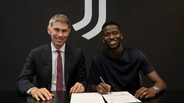 Juventus Tuntaskan Peminjaman Pape Sarr dari Spurs