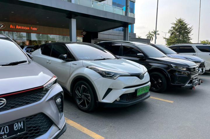 Warna Pelat Nomor Mobil di Batam Kok Hijau, Kenapa?