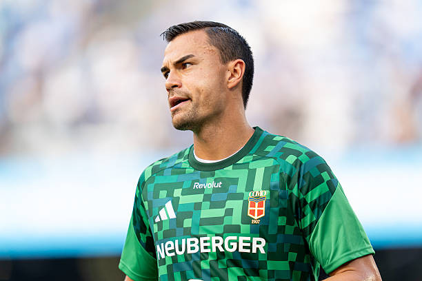 Emil Audero Resmi Bergabung dengan Rayo Vallecano, Fans Serbu Unggahan Perkenalannya