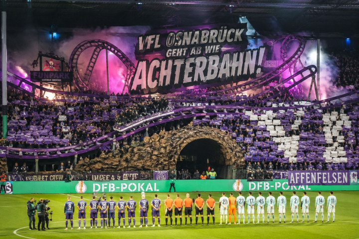 Viral! Fans Osnabruck Bikin Koreografi Roller Coaster saat Lawan Bayern