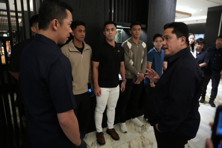 Jelang Asian Games 2026, Menpora Suntik Motivasi Skuat Bulu
