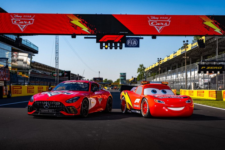 Keluar dari Dunia Fiksi, Lightning McQueen Mengaspal di Lintasan Monza F1