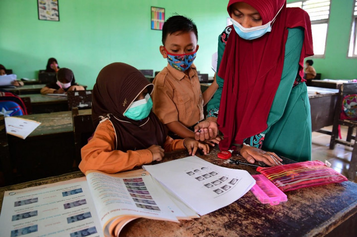 Kemendikdasmen: Keputusan PJJ Mengikuti Kebijakan Pemerintah Daerah Masing-Masing