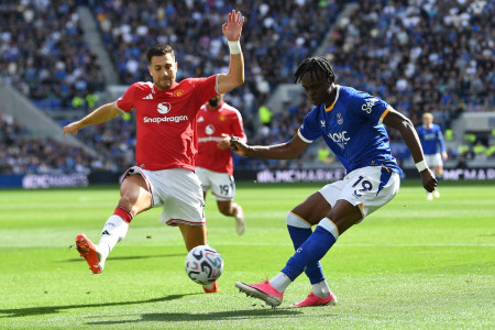 Hasil Everton vs Manchester United: Gol Maitland-Niles Gagalkan Kemenangan Setan Merah