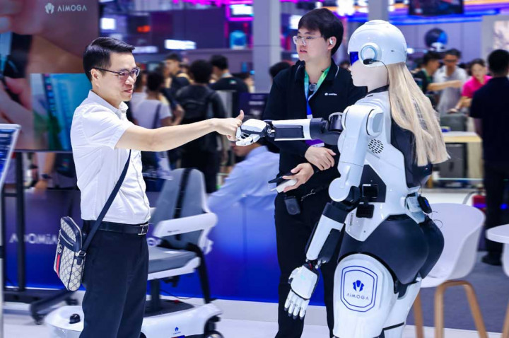 Robot Humanoid AiMOGA Mornine Siap Ekspansi Global