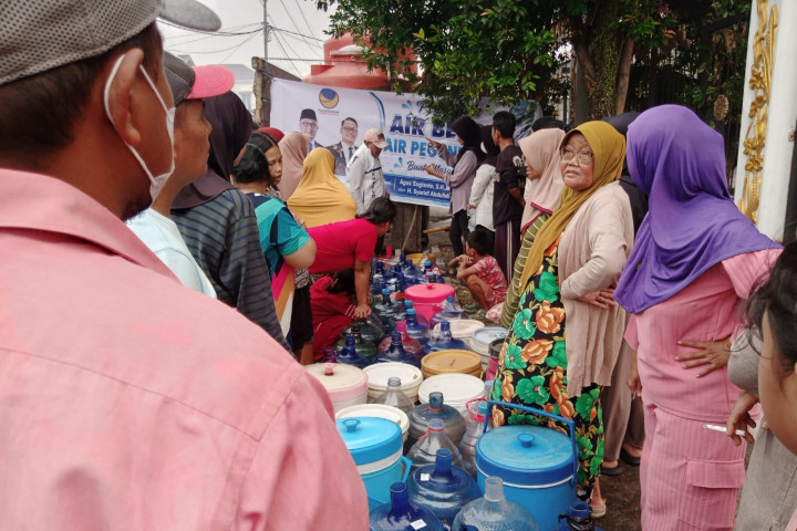 Merindukan Hujan dan Air Bersih di Pontianak