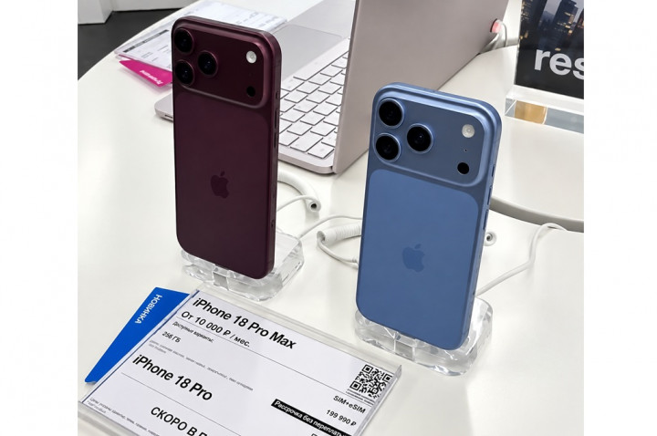 Video Bocor Ungkap Warna iPhone 18 Pro Max Dark Cherry dan iPhone 18 Pro Biru