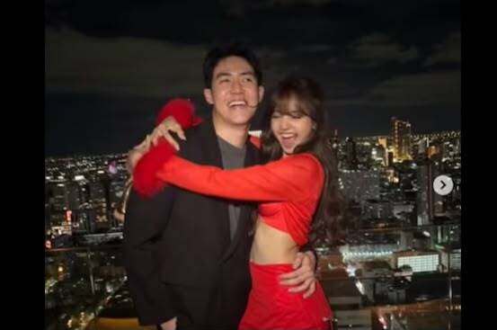 Mantan Idol Thailand Muncul Bareng Lisa BLACKPINK, Ada Apa?
