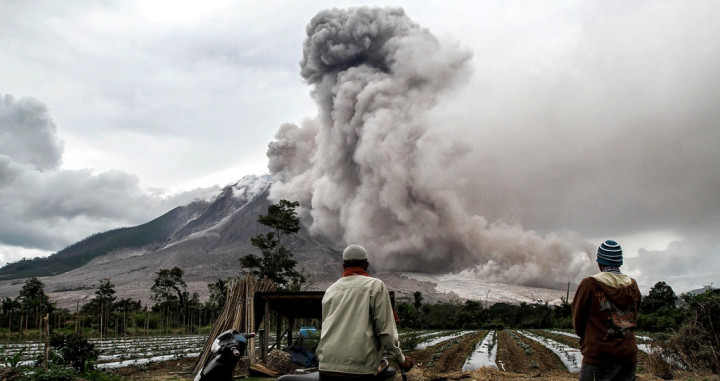 Gunung Api Indonesia Kembali Aktif Bersamaan, 5 di Antaranya Berstatus Siaga