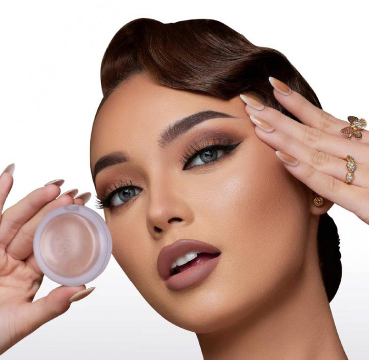 4 Bronzer Jagoan: Muka Kliatan Tirus Seketika & Jamin Auto Glowing