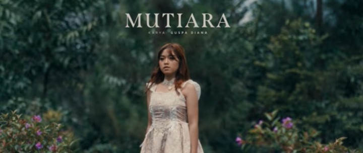 Makna Lagu Mutiara dari Ipank: Cinta Mendalam atau Sekadar Fatamorgana?