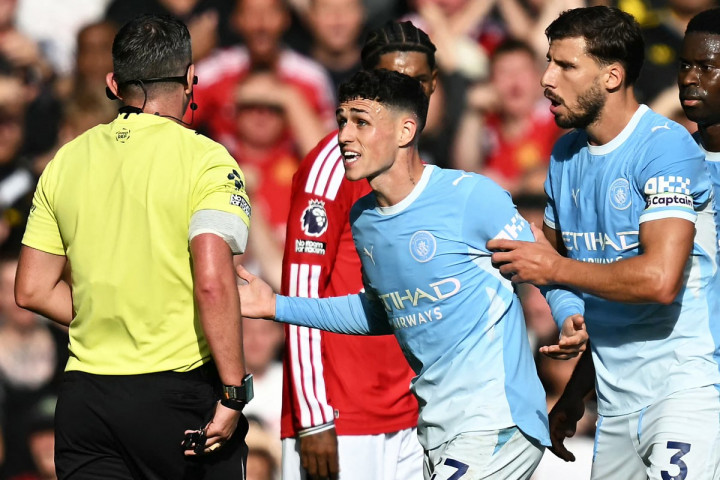 Hasil Babak I MU vs Man City: Foden Kartu Merah, Skor Masih Kacamata