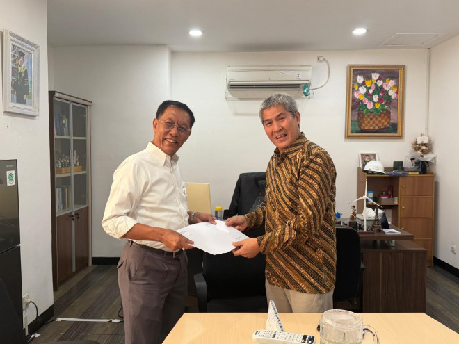 ITPLN mengangkat tiga profesor senior sebagai Profesor Emeritus. Foto: ITPLN
