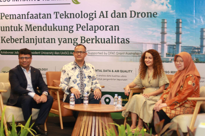 President University dan Jababeka Manfaatkan AI dan Drone untuk Pelaporan ESG
