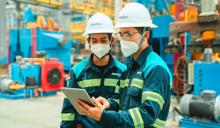 Lowongan Kerja PT Adaro Energy untuk Fresh Graduate dan Profesional, Cek Syaratnya!