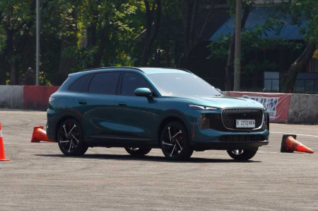 LEPAS L8 PHEV dan E4 EV, Hadirkan Pengalaman Kepemilikan melalui LEPAS Care
