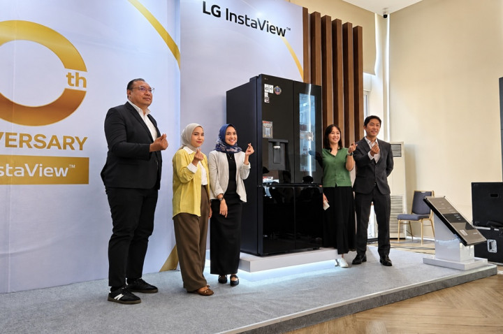 LG Rayakan Satu Dekade Kulkas InstaView