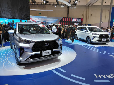 Toyota Komentari Merek-Merek China yang Bawa Mobil Hybrid: Segmennya Beda!