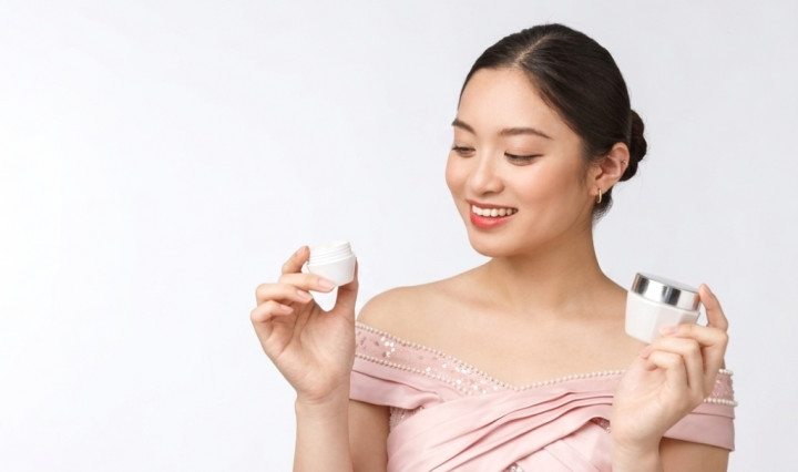 Niacinamide: Kandungan Skincare 'Sepuh' Buat Kulit Auto Glowing!
