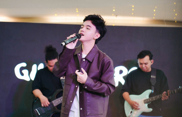 Gilang Arsa Tuangkan Pergulatan Emosional Menuju Dewasa di Album 19/20