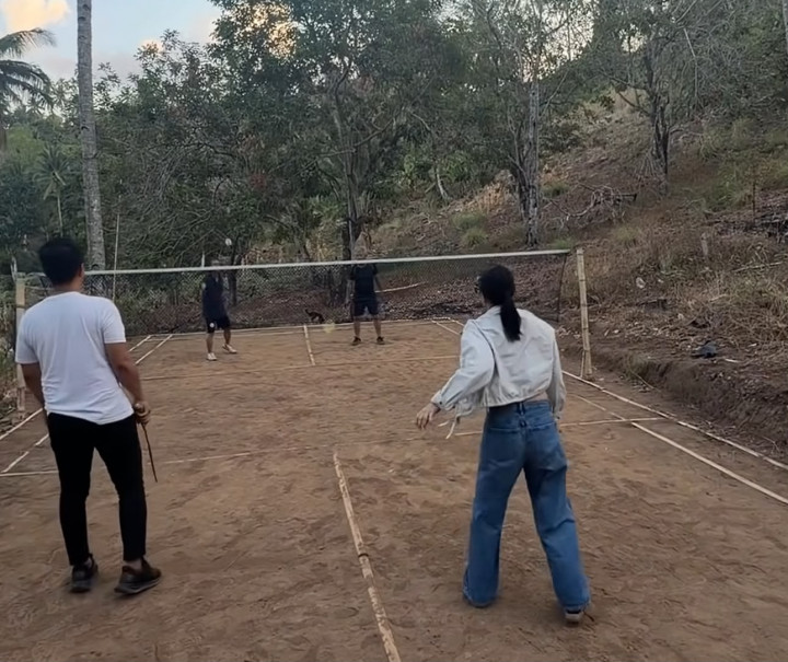 Greysia Polii Kembali Main Badminton di Lapangan Tanah, Ingat Awal Perjalanan