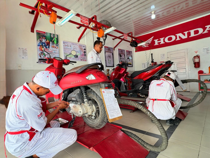 Cara AHM Integrasikan Pendidikan Vokasi dan Layanan Servis Sepeda Motor