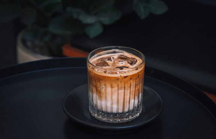 Kenali Istilah-Istilah Kopi di Coffee Shop, dari Dirty Latte hingga Mont Blanc