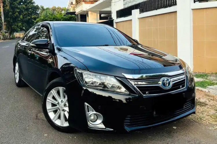 Harga Toyota Camry Hybrid 2013 Bekas, Kini Mulai Rp145 Jutaan