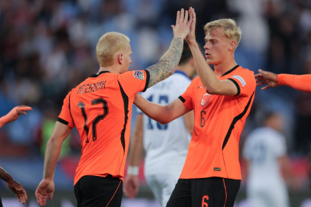 Hasil Serbia Vs Belanda: Brace Meerdink Antar Xavi Raih Kemenangan Perdana
