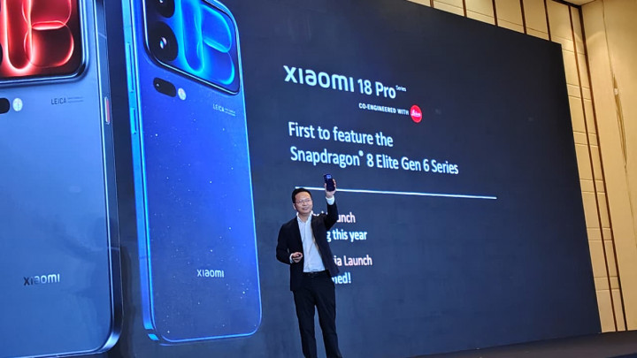Bos Xiaomi Indonesia Pamer Xioami 18 Pro Max, Dipastikan Masuk Tanah Air