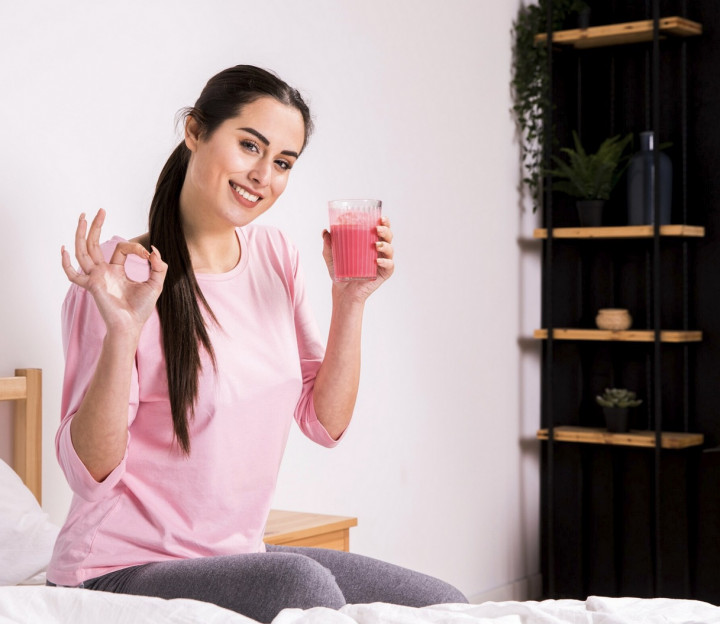 Top Berita Gaya: Minuman Perusak Ginjal hingga 5 Lip Vinyl Biar Bibir Terlihat Plumpy