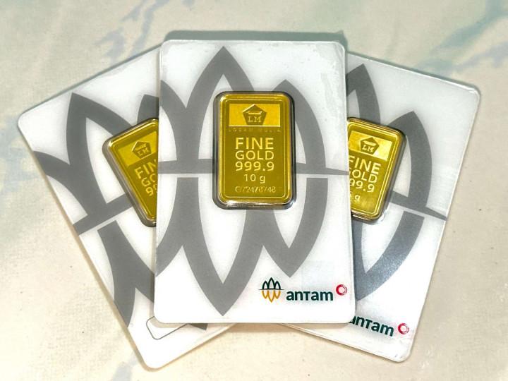 Akhir Pekan, Harga Emas Antam Melemah