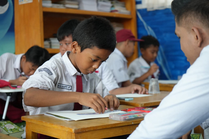 Ocean LiteraSEA, Cara PIS Kenalkan Profesi Maritim kepada Anak Pesisir