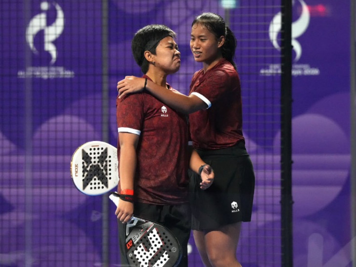 Fadona/Fitriani Bangga Sumbangkan Perak untuk Indonesia