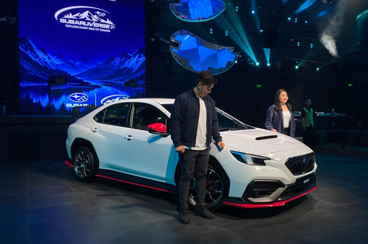 Subaru WRX STI Cherry Red Sport Edition Meluncur, Harga Rp1,2 Miliar