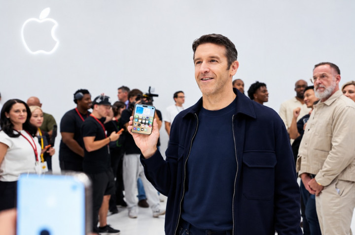 Nasihat Tim Cook Ubah Arah Apple