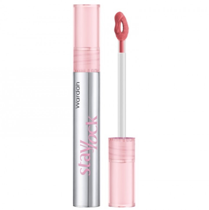 Gak Perlu Touch-Up Mulu, 5 Lipstik Anti-Geser Ini Tahan Banting Seharian