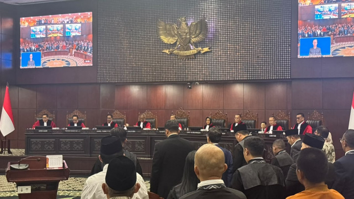 Sidang Putusan Ijazah Gibran Dimulai