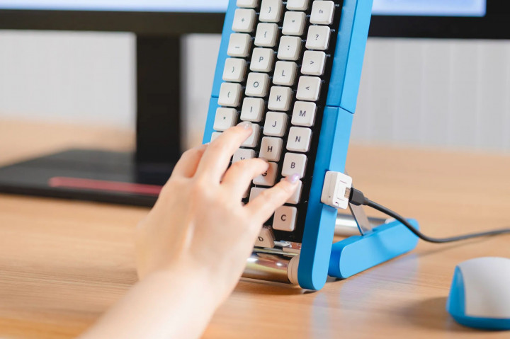 Si Paling Ngide! Google Jepang Bikin Keyboard Unik Berjalan ala Eskalator
