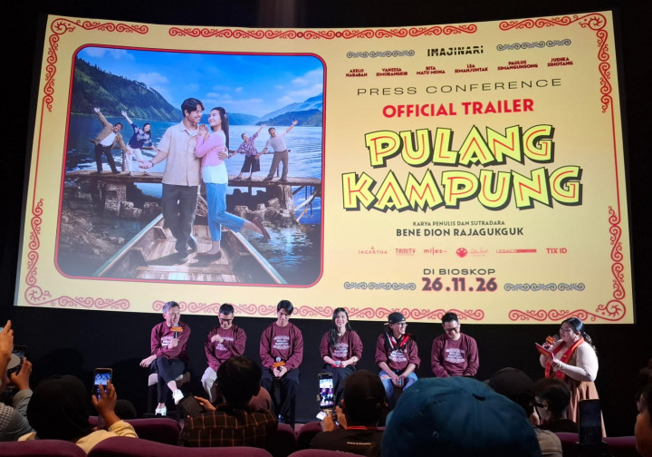 Debut Axelo Nababan dan Vanessa Simorangkir di Film Pulang Kampung