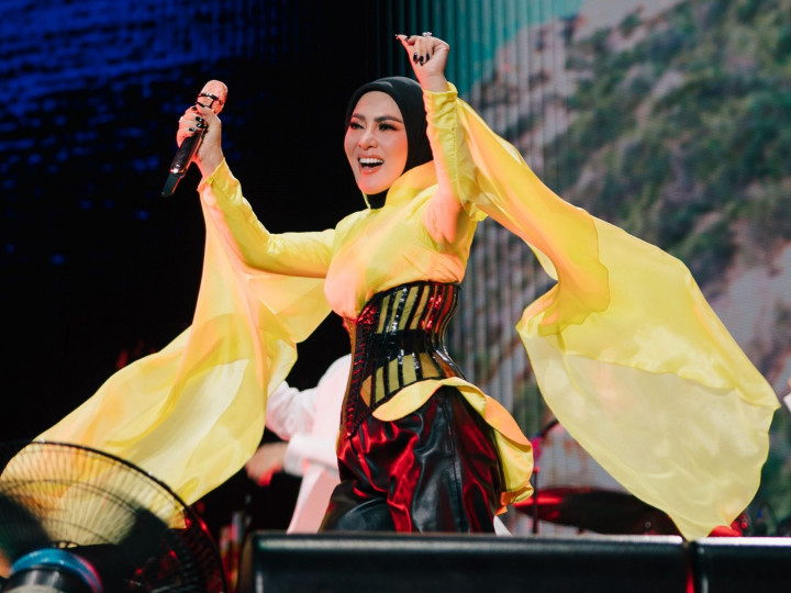 Ritual Wajib Syahrini sebelum Manggung