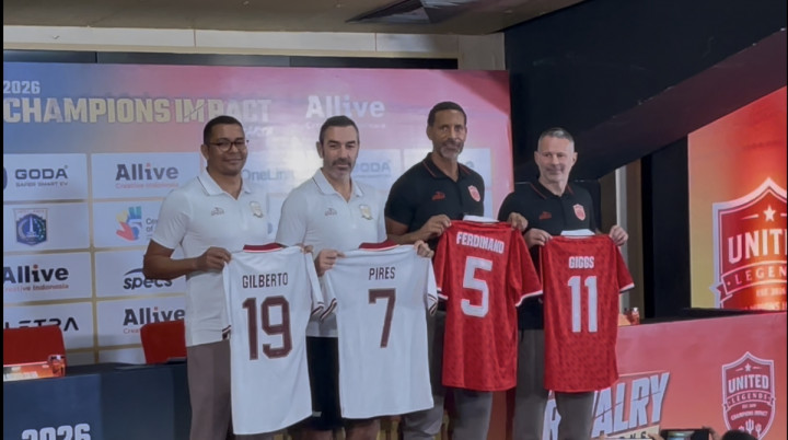 Legenda Arsenal dan Manchester United Siap Panaskan GBK