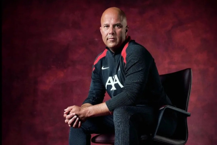 Arne Slot Jadi Pengamat Teknis UEFA Usai Tinggalkan Liverpool