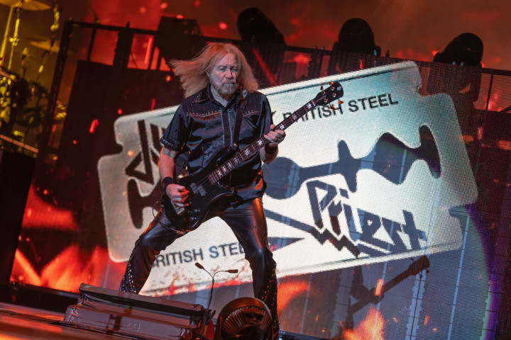 57 Tahun Bersama Judas Priest, Bassis Ian Hill Pensiun karena Masalah Kesehatan