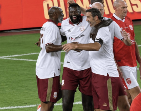 North London Legends Kalahkan United Legends 3-2, Pennant Cetak Gol Cantik