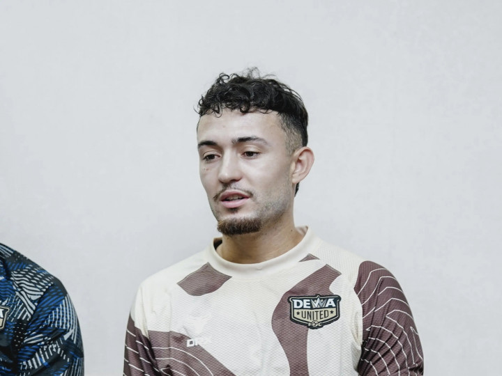 Jenner Siap Bawa Dewa United Bungkam Persib